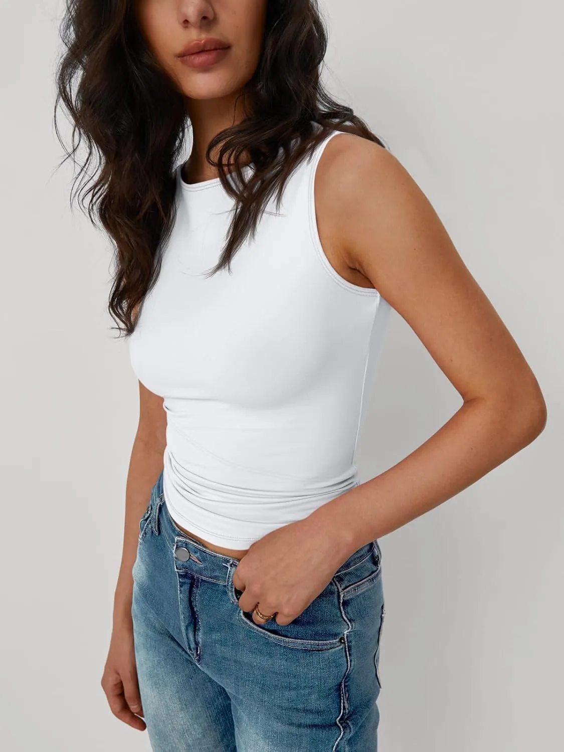 AUTOMET Womens Going Out Tank Tops Sleeveless Summer 2025 Trendy Cute Shirts Boat Neck Basic Y2K Fashion Outfit Clothes