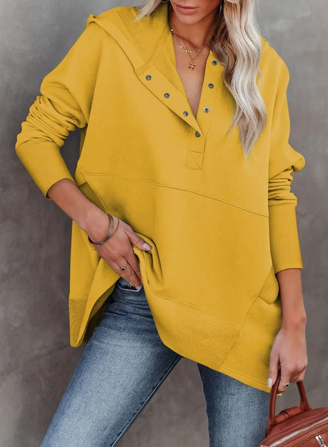 Chatinction Womens Button Tunic Hoodies Oversize V Neck Long Sleeve Pullover Sweatshirts Hooded Tops with Pockets