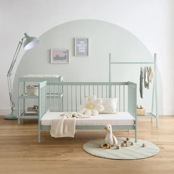 Cuddle Co Nola Cot Bed