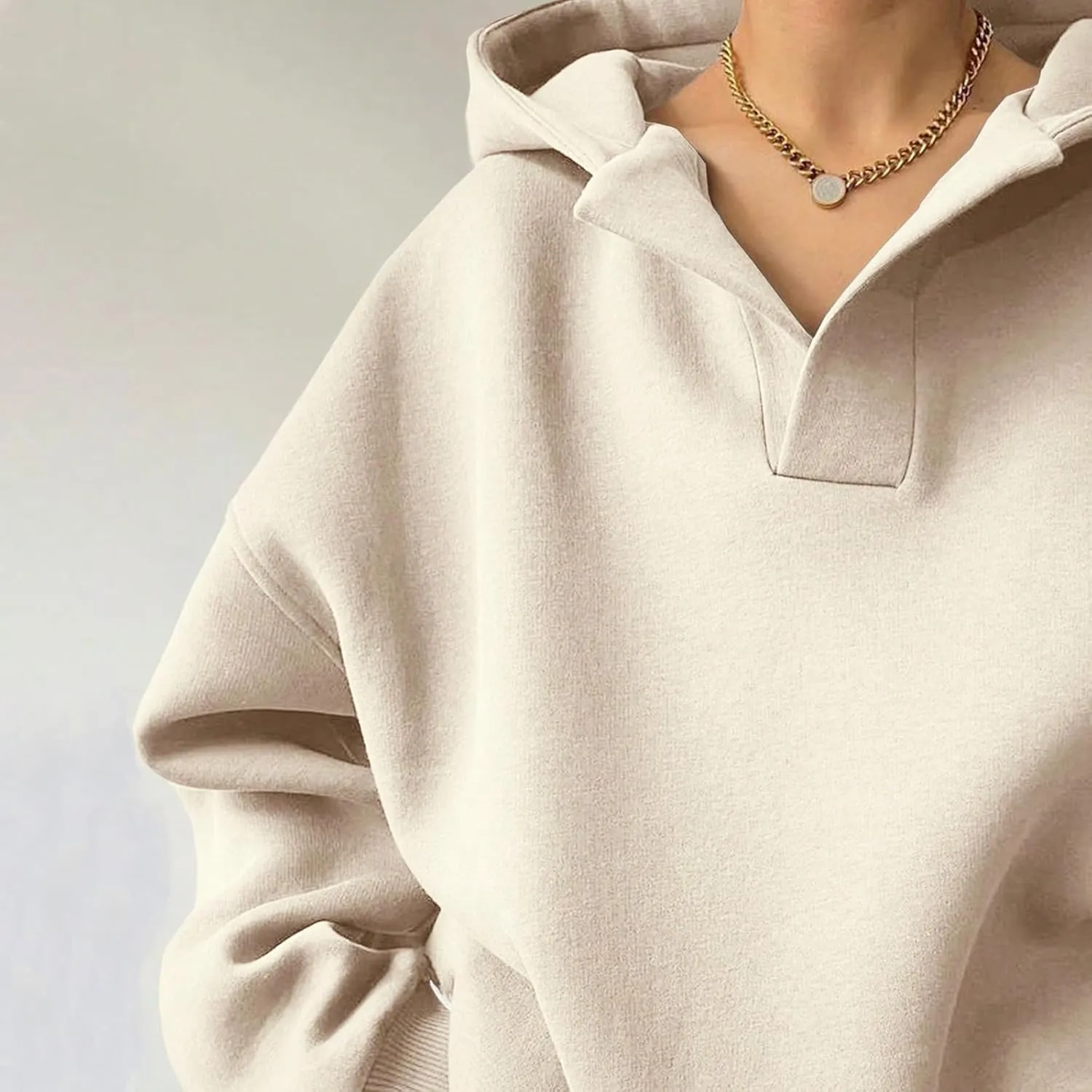 Gladtbser Women's Loose Casual Hoodies Sport Pullover Oversized Cozy Hooded Sweatshirt Fall Winter Outfits Long Sleeve Tops