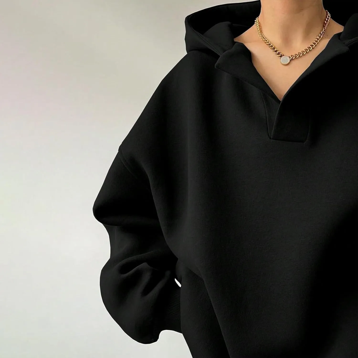 Gladtbser Women's Loose Casual Hoodies Sport Pullover Oversized Cozy Hooded Sweatshirt Fall Winter Outfits Long Sleeve Tops