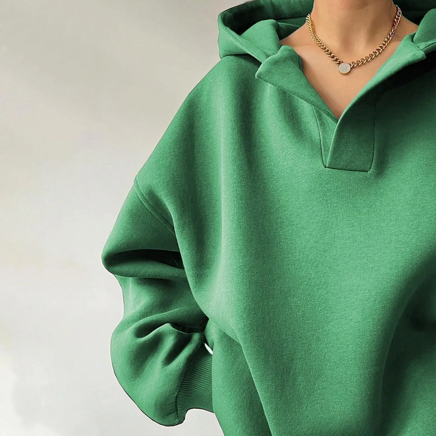 Gladtbser Women's Loose Casual Hoodies Sport Pullover Oversized Cozy Hooded Sweatshirt Fall Winter Outfits Long Sleeve Tops