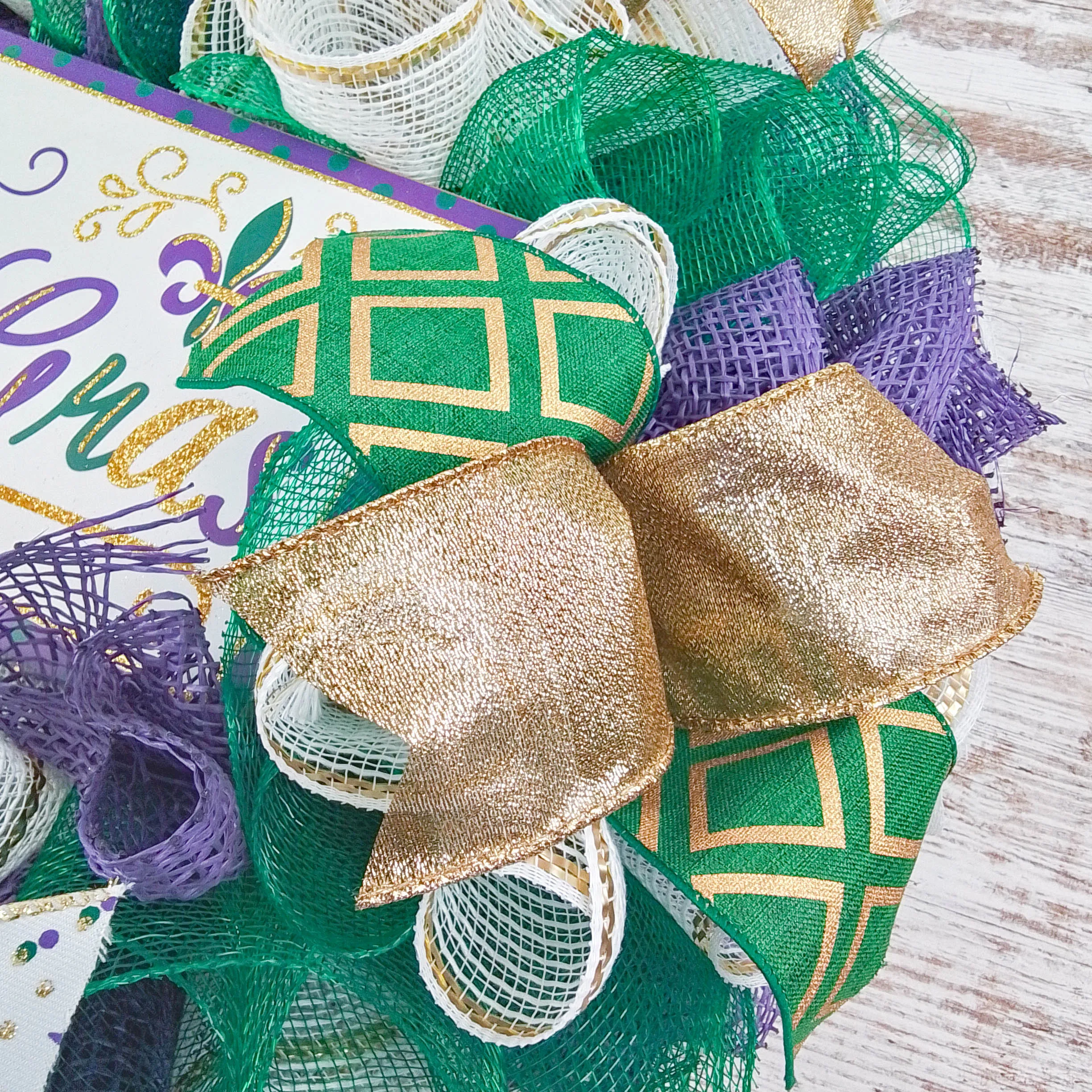 Happy Mardi Gras Wreath, Festive Louisiana Decor, Indoor/Outdoor Fat Tuesday Celebration