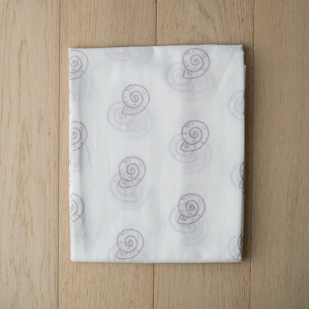 Organic Single Swaddle - Pearly Shell
