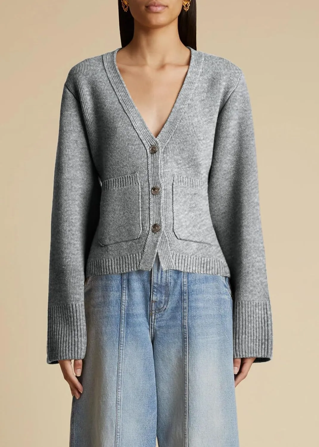 Saodimallsu Womens Deep V Neck Cardigan Sweaters Open Front Button Down Long Sleeve Cropped Knit Coats with Pockets