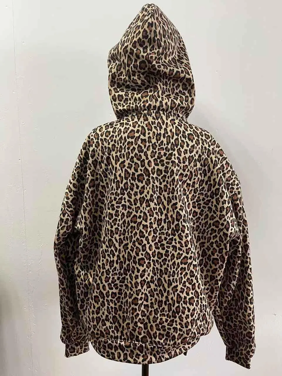 Vhitler Oversized Leopard Print Hoodie Cheetah Print Streetwear 2000s Pullover Sweatshirt Hooded Y2k Graphic Hoodies