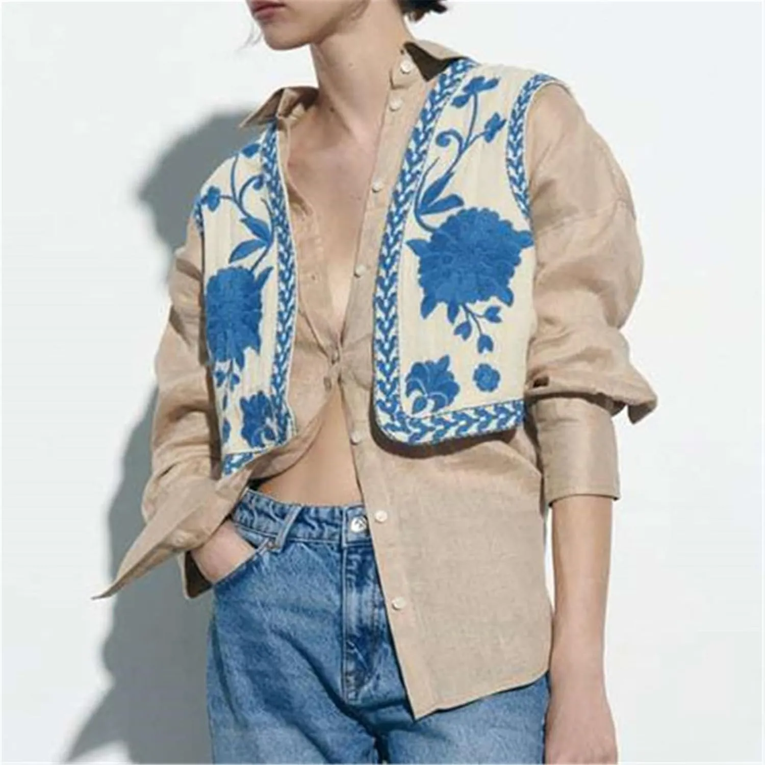 Women Vintage Floral Embroidered Vest Y2K Sleeveless Open Front Cardigan Boho Linen Cropped Waistcoat