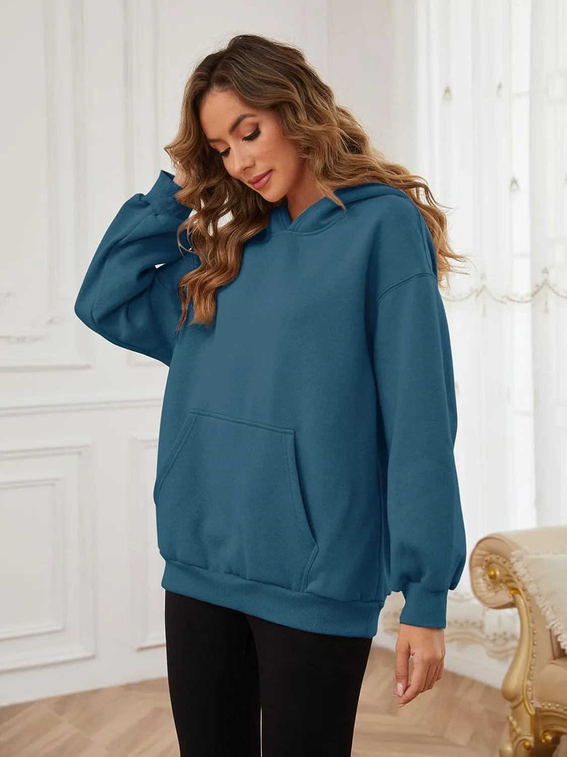 Womens Oversized Hoodies Fleece Sweatshirts with Pocket Pullover Winter Fall Outfits 2024 Trendy Preppy Clothes