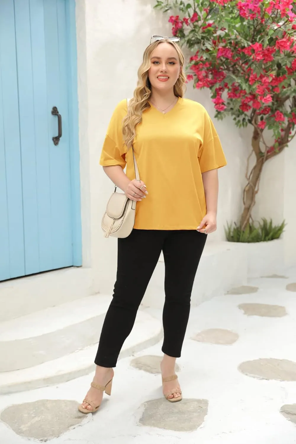 Women's Plus Size V Neck T Shirts Summer Half Sleeve Tees Casual Loose Fit Cotton Tunic Tops