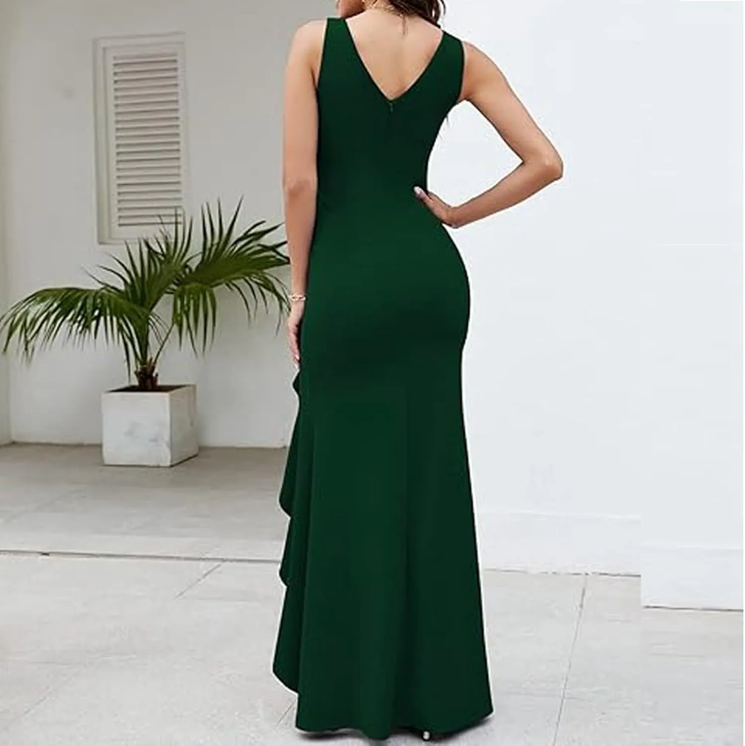 Women's Sleeveless Wedding Guest Dresses 2025 Summer Trendy Elegant Ruched Ruffle Slit Maxi Long Flowy Sundress